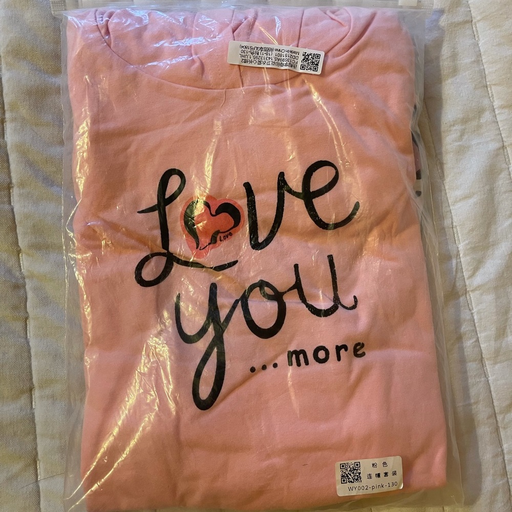 ❤️ NWT 3 Piece Toddler Outfit (5-6 year old)